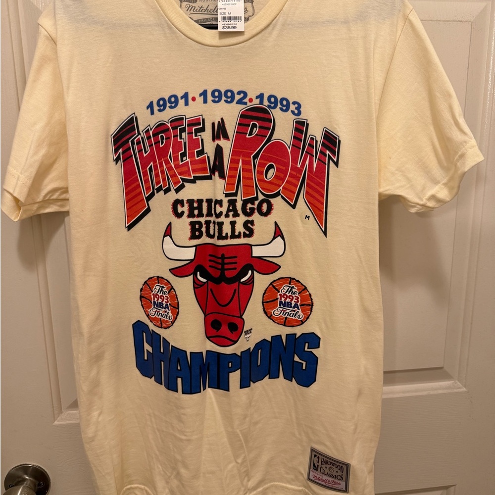 Mitchell & Ness Cream Chicago Bulls Three-Peat Graphic Tee with Blue/Red Accents
